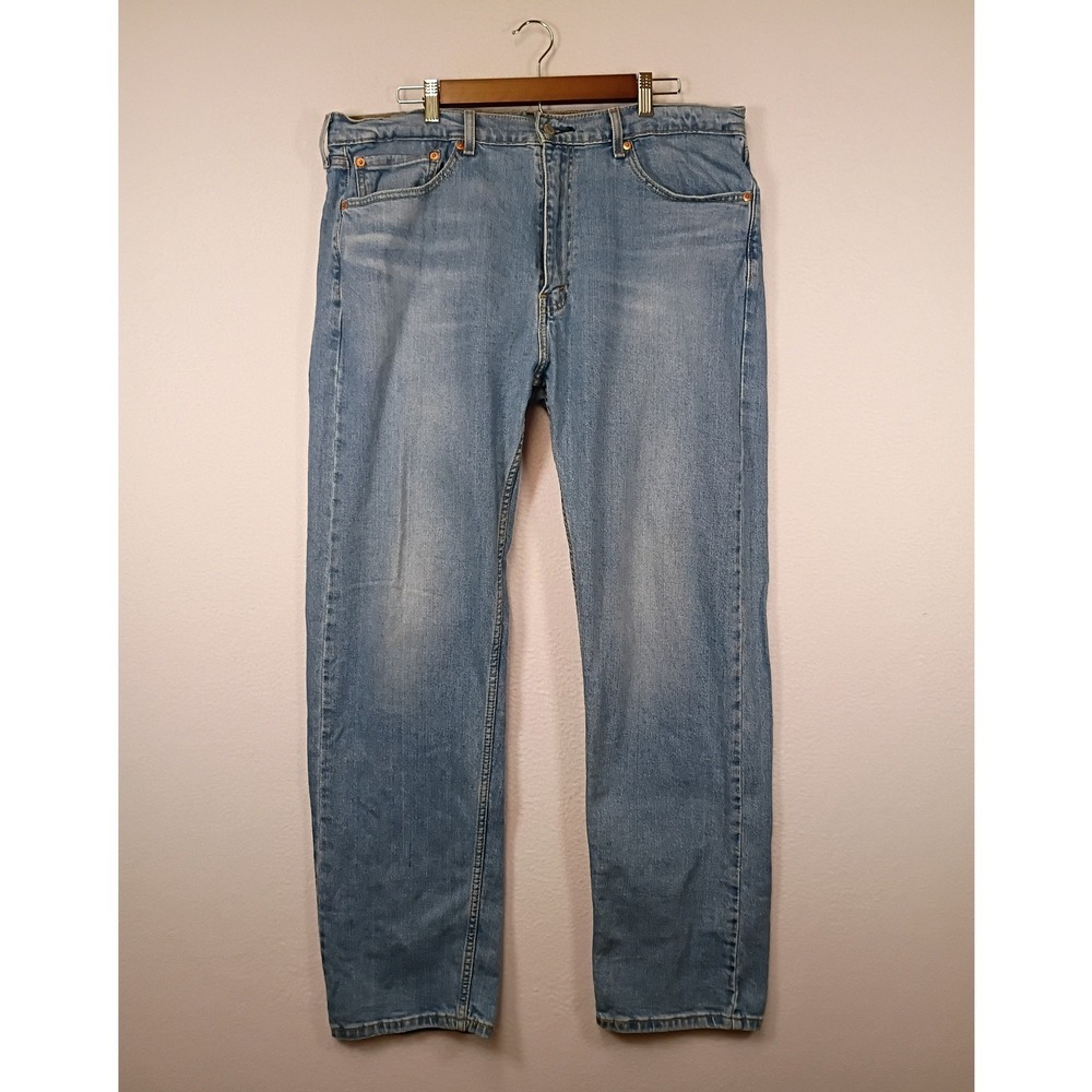 Classic Americana Levis Mens 38x32 Light Wash 505 Regular Fit Straight Leg Jeans